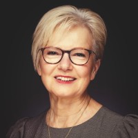 Karin Markides