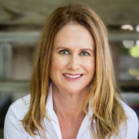 Leslie Davenport