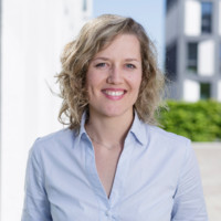 Dr. Milena Charnitzky