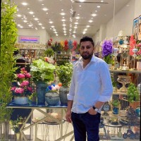 Zeeshan SEO Manager