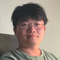 Huiguang M.