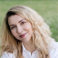 Oksana Polozok