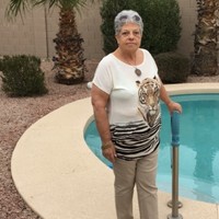 lois Johnston