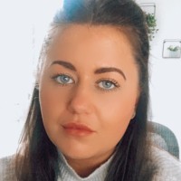 Lauren Perrett