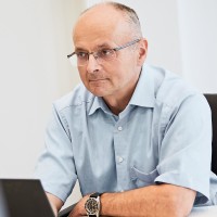 Walter Schwarz