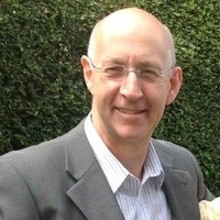Ian Luxton