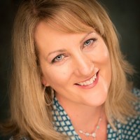 Aileen Bogdan, Anfi