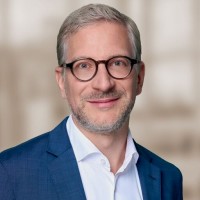 Dr. Lars Weber
