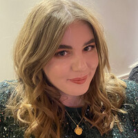 Beth Holland