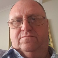 Larry Valis