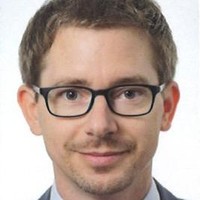 Dr. Daniel Raffler