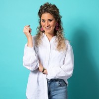 Zoë Van Weeghel
