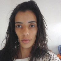Suelen Laís