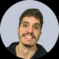 José Guilherme Paro Monteiro Tomaine