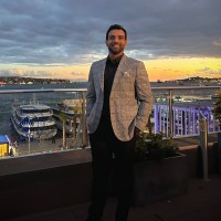 Emre Öneroğlu