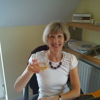 Linda Mills
