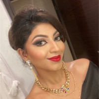 Himani Choukikar ✯
