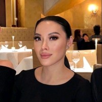 Lili L