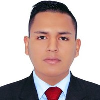 Max Enrique Flores