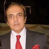Dr. Sunil Malik