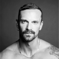 Davide Vagnetti 🇮🇹👖🖤