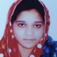 Momina Q