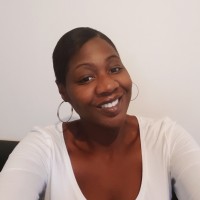 Laure ETIENNE