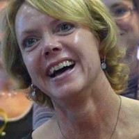 Nicole Van Zon