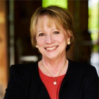 Lisa Weiss, Cfa