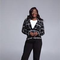 Tina Kelsey