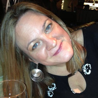 Anita Benwell