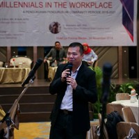 Dr. Yusuf Ronny E. S.Kom.,MH.,M.I.Kom.,M.Psi.,MM