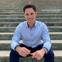 Carlos Santana González