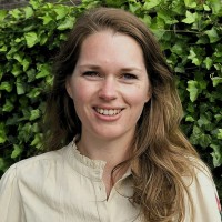 Karen De Vries