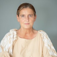 Esther Mclaughlin