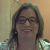 Lesley Bidwell