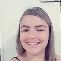 Camila Souza Ribeiro