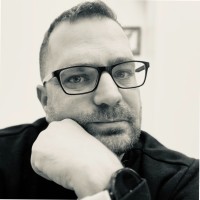 Tzahi Lahav