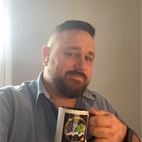 Tom Jones (Assoc. Cipd)