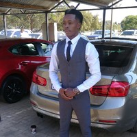 Sandile Mfuphi