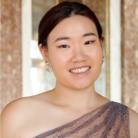 Stephanie Cheung, Gia Gg