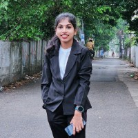 Della Mathew