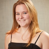 Lizzie Andrew