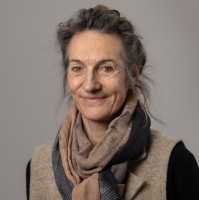 Jeanne Kindt-Larsen