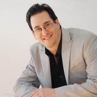 Anthony Colella