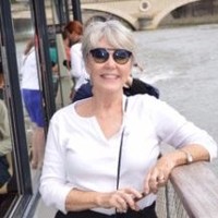 Linda Bond