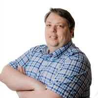 Robert Knee