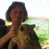 Sandra Sutton