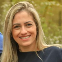 Isa Holanda Oliveira