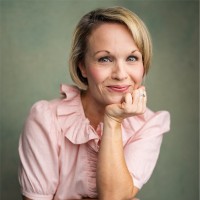 Laura Harvey